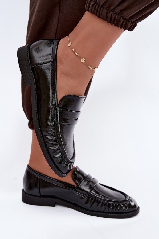 patent loafers with ruffles in black color Hellenne