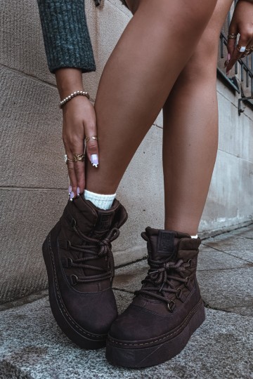 Laced winter boots with platform Big Star UU274191 chocolate