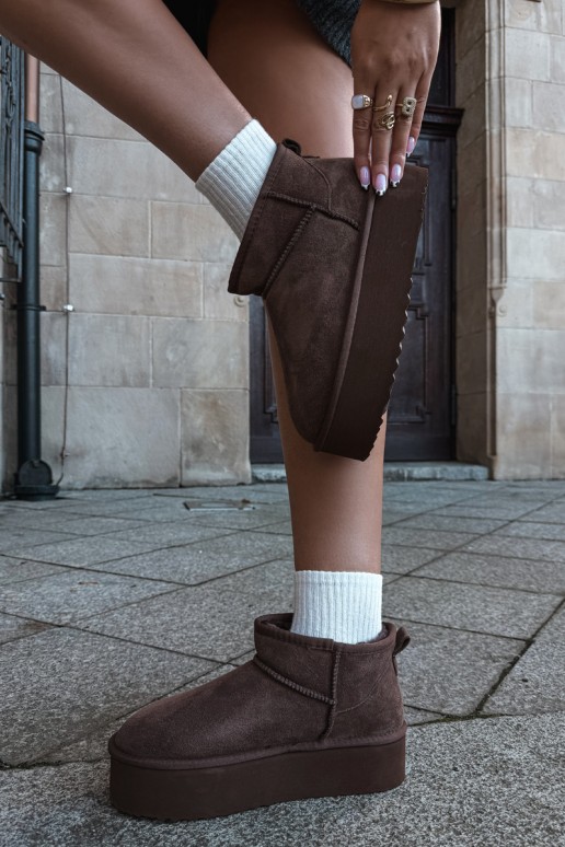 Women's snow boots made of natural suede in brown color Tairene