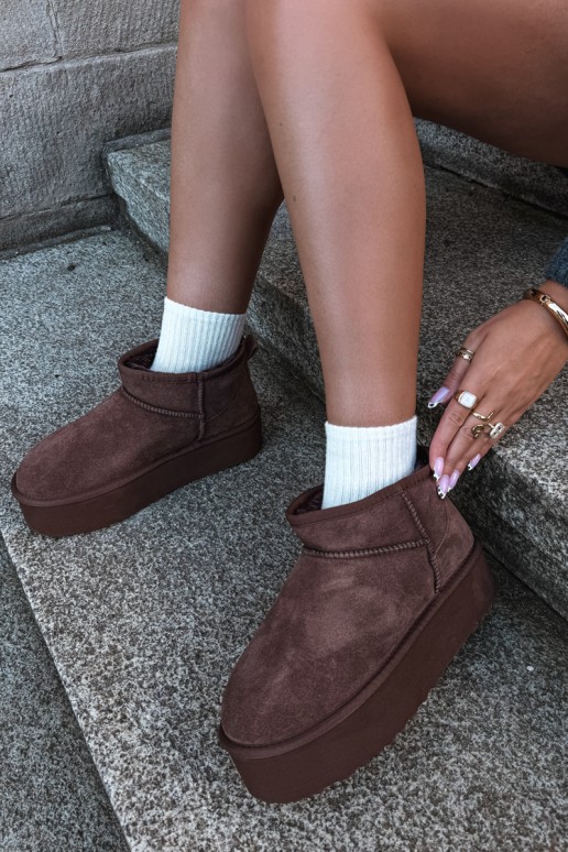 Women's snow boots made of natural suede in brown color Tairene