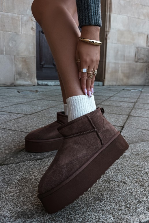 Women's snow boots made of natural suede in brown color Tairene
