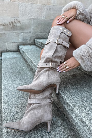 slip-on knee-high boots with thin heels, straps and buckles in sand color Isabeau