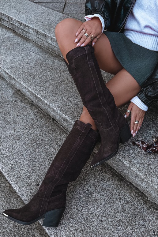 Warm knee-high cowboy-style boots with heels in faux suede brown