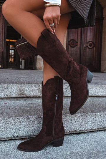 Warm knee-high cowboy-style boots with heels in brown Rialene