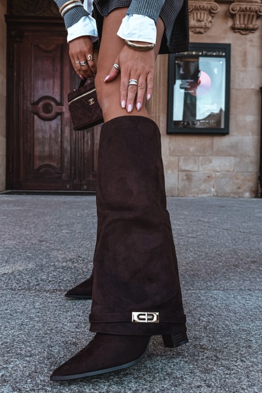 Warm knee-high boots with sewn-in choleika and heels in brown Jorella
