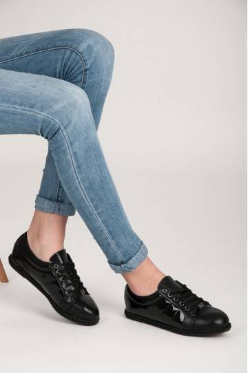 LUSTRZANE TRAMPKI, ESPADRYLE VICES - 1 2