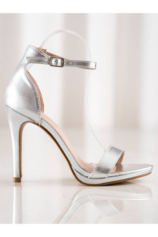 Classic model sandals with thin heels Classic model sandals with thin heels