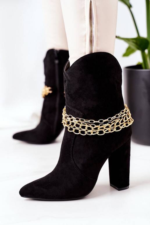 Pašiltinti aulinukai su kulniukais... Pašiltinti aulinukai su kulniukais...