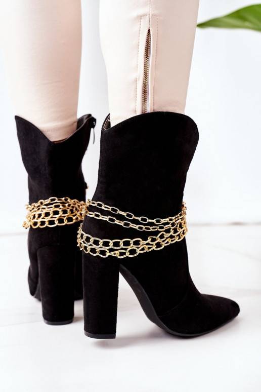 Pašiltinti aulinukai su kulniukais... Pašiltinti aulinukai su kulniukais...