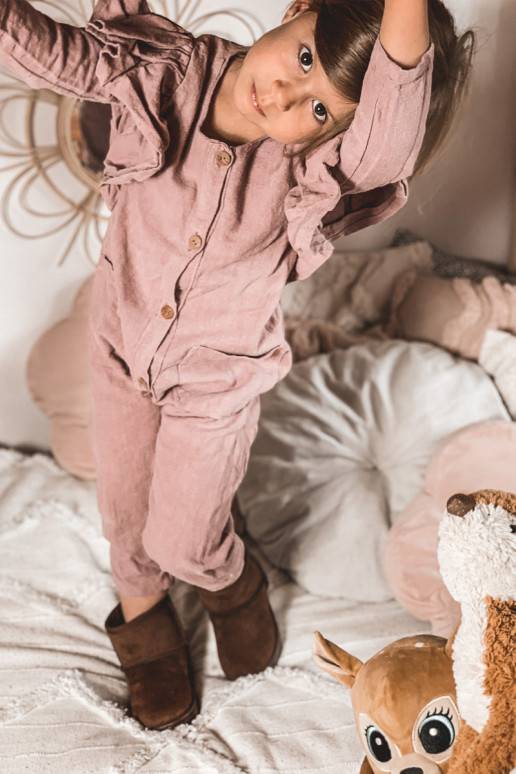 Šilti vaikiški žieminiai batai rudos... Šilti vaikiški žieminiai batai rudos...