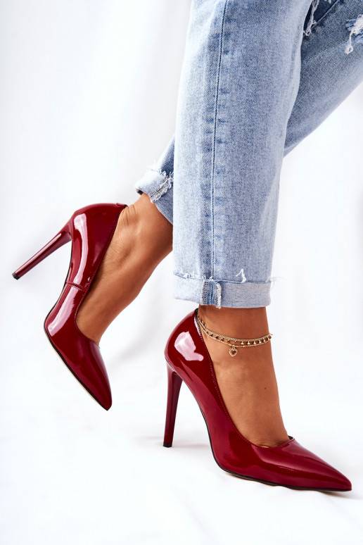 Su lako efektu aukštakulniai bateliai... Su lako efektu aukštakulniai bateliai...