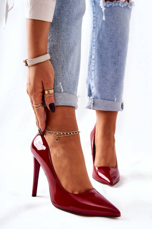 Su lako efektu aukštakulniai bateliai... Su lako efektu aukštakulniai bateliai...