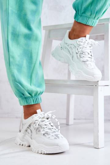Sneakers On A Massive Sole White Your Style 2