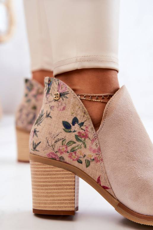 copy of Women s Leather Boots On Block Heel Maciejka Light beige 04492