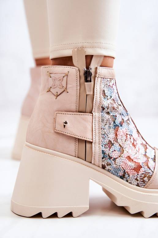 copy of Leather boots on a massive... copy of Leather boots on a massive...