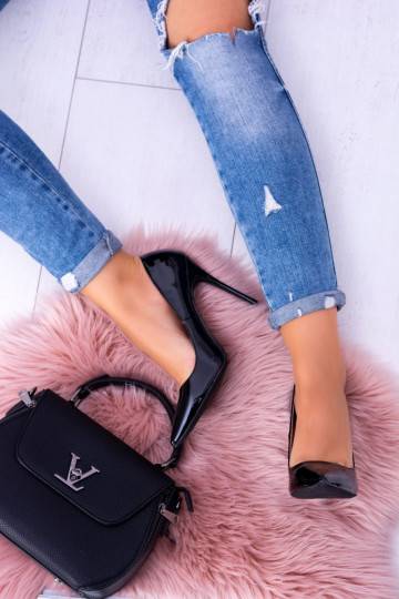 copy of Pointed High Heel... 2