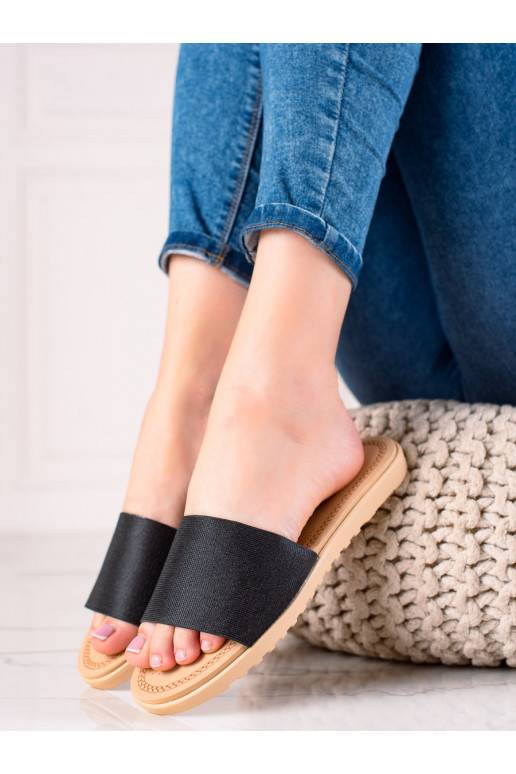 Šlepetės su blizgesiu