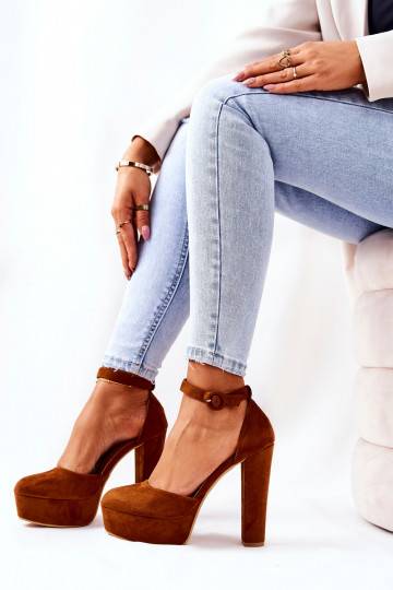 Pumps On Heel Suede Camel... 2