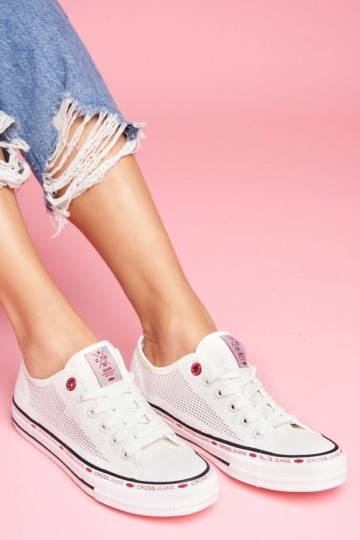 Women's Sneakers Cross...