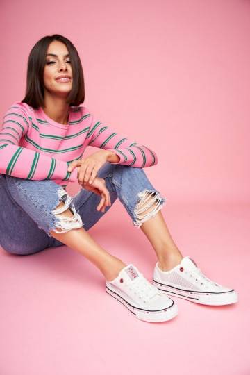 Women's Sneakers Cross... 2