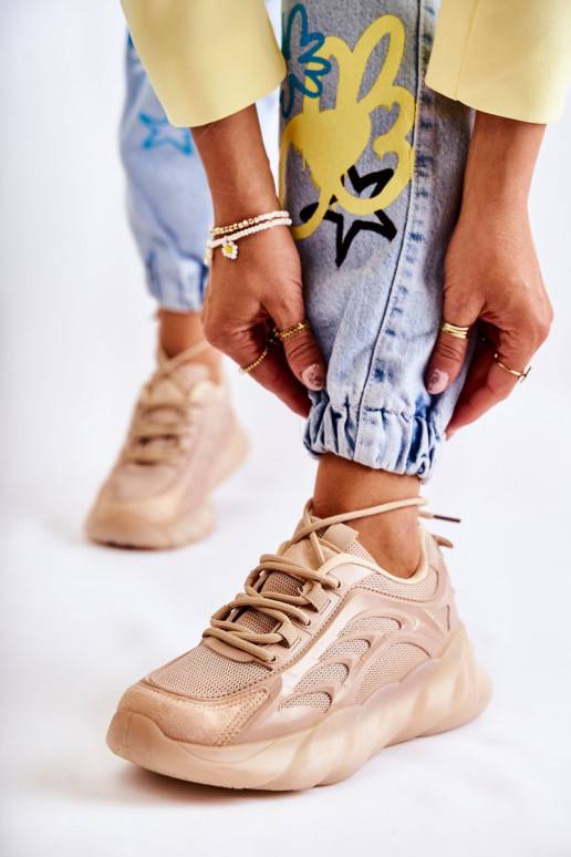 Sneakers modelio batai smėlio spalvos... Sneakers modelio batai smėlio spalvos...