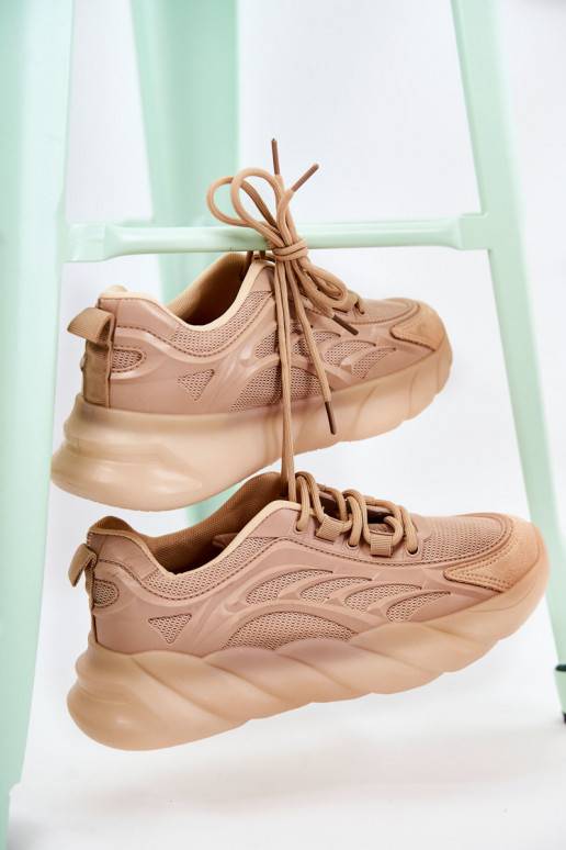 Sneakers modelio batai smėlio spalvos... Sneakers modelio batai smėlio spalvos...