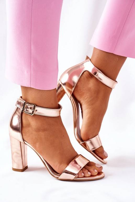 Classic Leather Sandals On Block Heel Laura Messi Champagne