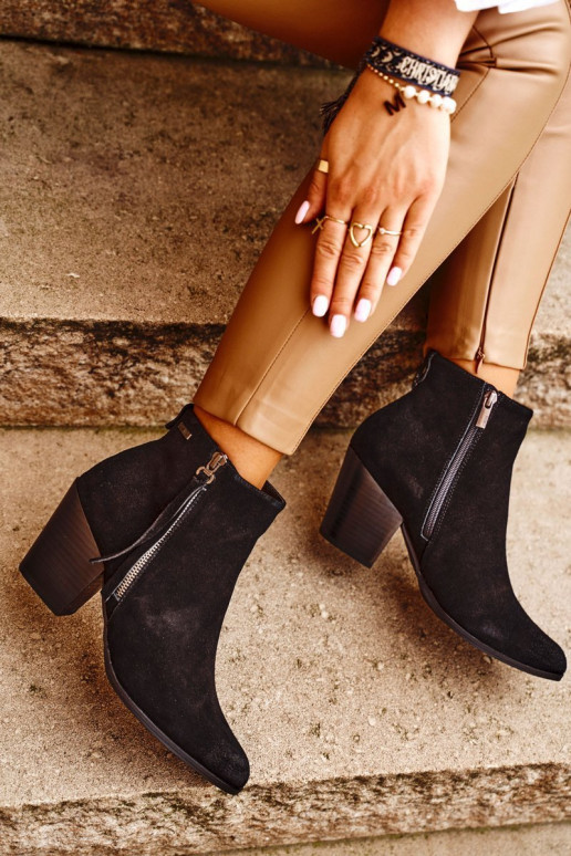 Women's Boots On Heel Suede Leather... Women's Boots On Heel Suede Leather...