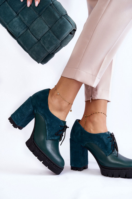 Fashionable suede and leather boots on the platform Green Carisa