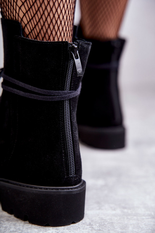 Suede boots with a zipper Nicole Black Suede boots with a zipper Nicole Black