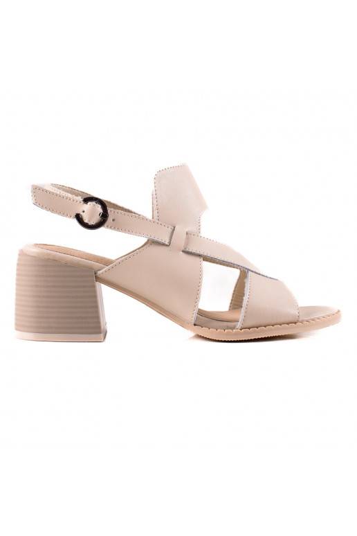 Genuine leather sandals on the heel... Genuine leather sandals on the heel...