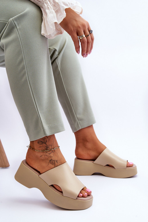 Women's Leather Platform Sandals... Women's Leather Platform Sandals...