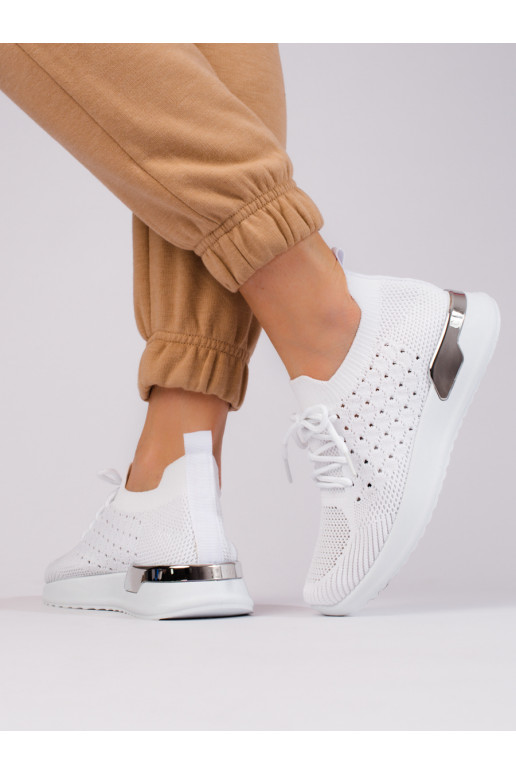 White color  sneakers Shelovet