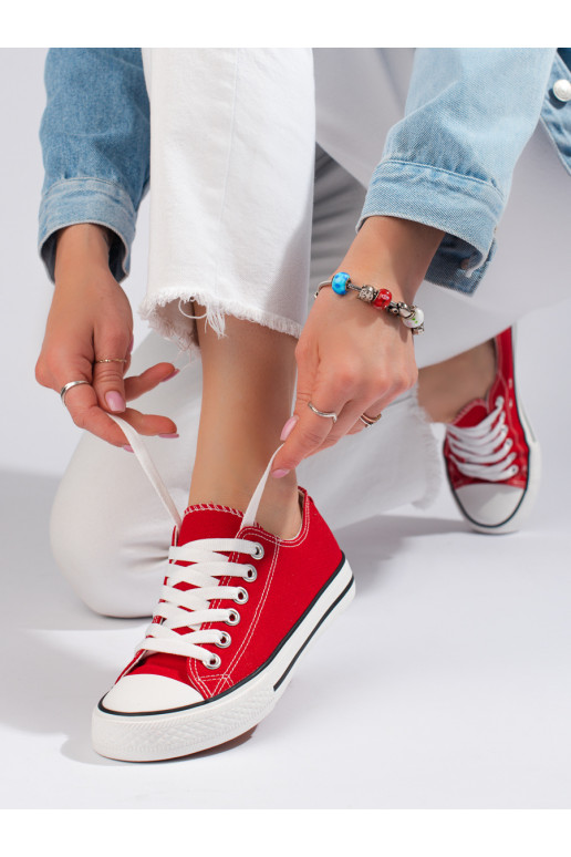 Laisvalaikio batai raudonos spalvos... Laisvalaikio batai raudonos spalvos...