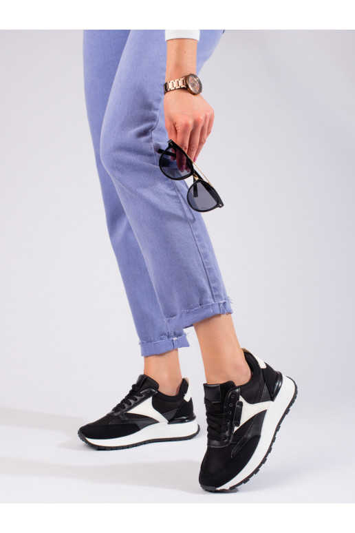 Sportiniai batai su aukšta platforma... Sportiniai batai su aukšta platforma...