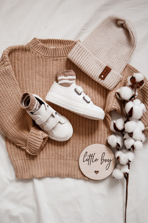 Vaikiški baltos spalvos laisvalaikio... Vaikiški baltos spalvos laisvalaikio...