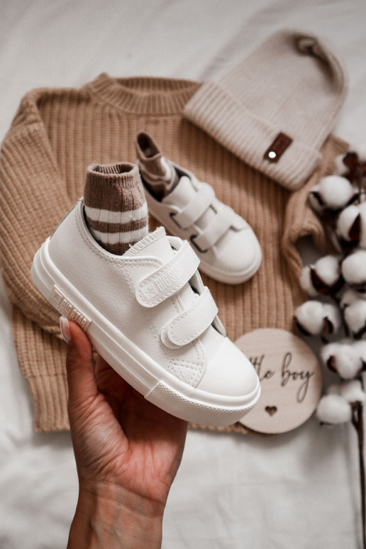 Vaikiški baltos spalvos laisvalaikio... Vaikiški baltos spalvos laisvalaikio...