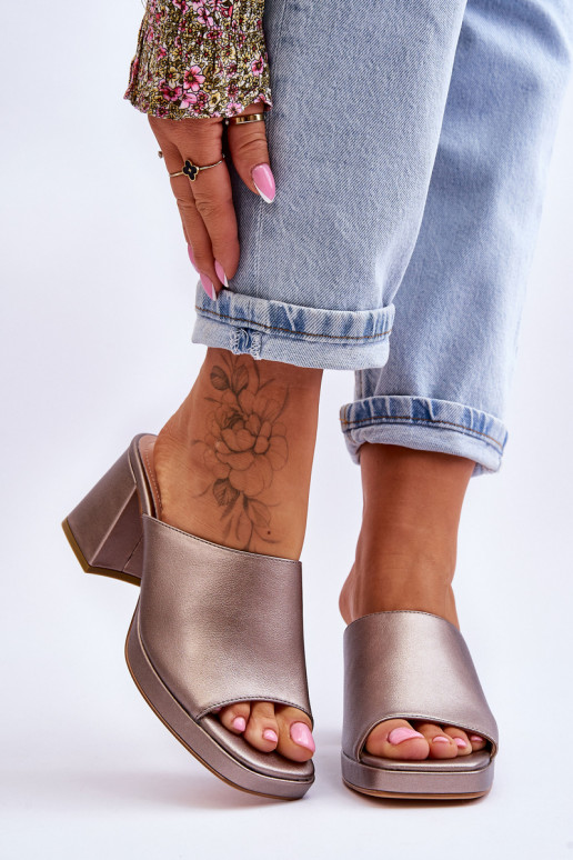 Fashionable Heeled Slippers Sergio... Fashionable Heeled Slippers Sergio...