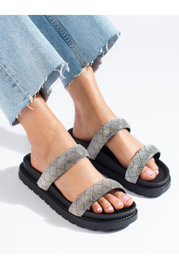 Women's slippers black...