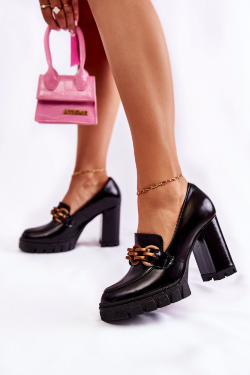 Leather Pumps On The Platform And A... Leather Pumps On The Platform And A...