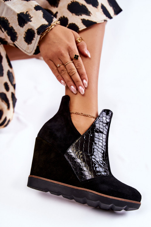 Suede Crocodile Wedge Boots Black Alda Suede Crocodile Wedge Boots Black Alda