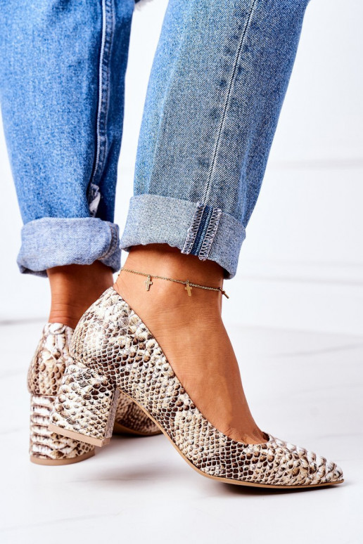 Pumps With A Snake Pattern Lewski... Pumps With A Snake Pattern Lewski...