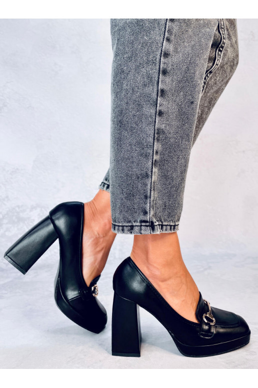 Moccasins  ALBERS BLACK