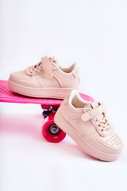 Children's Sport Shoes With Velcro... Children's Sport Shoes With Velcro...