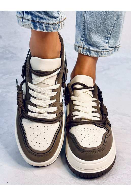 Sneakers modelio batai paaukštintu... Sneakers modelio batai paaukštintu...