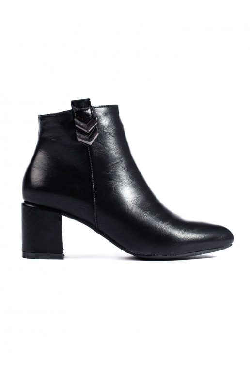 Elegant style  black Elegant style  black