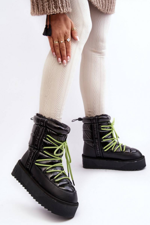 Women's Snow Boots On Thick Sole... Women's Snow Boots On Thick Sole...