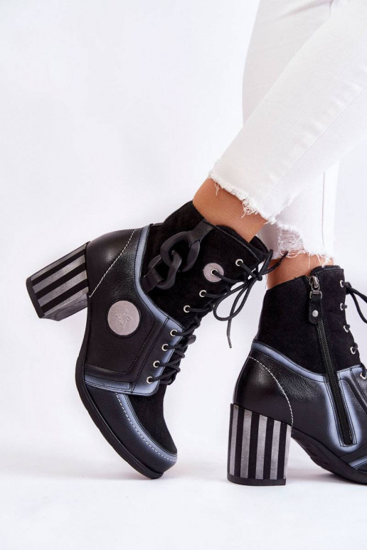 Women's leather boots Maciejka  Black