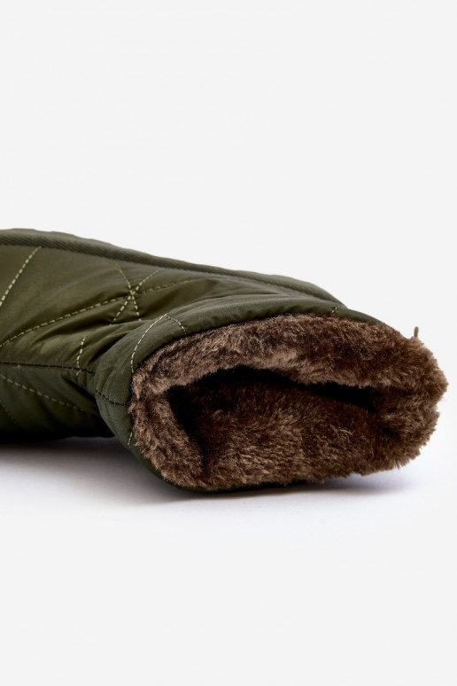 Women's snow boots on a chunky... Women's snow boots on a chunky...