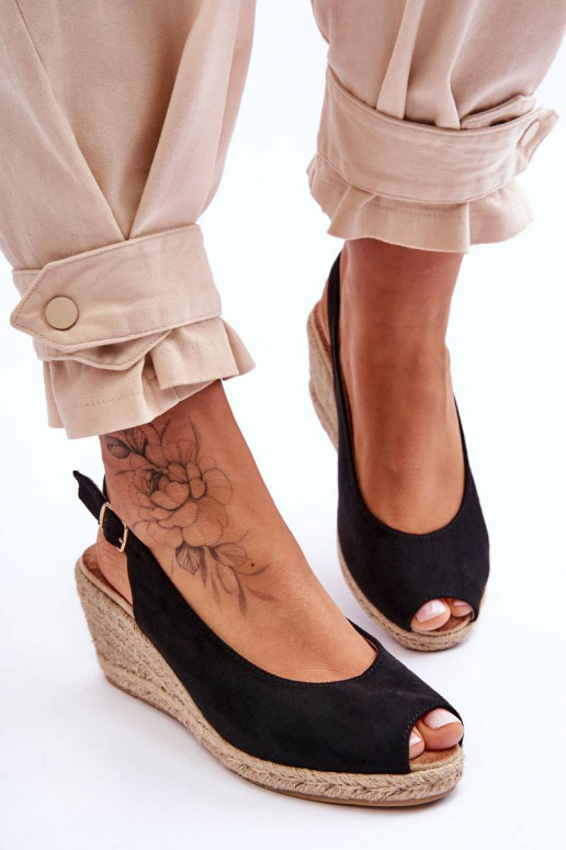 Zomšinės platforminės basutės juodos... Zomšinės platforminės basutės juodos...